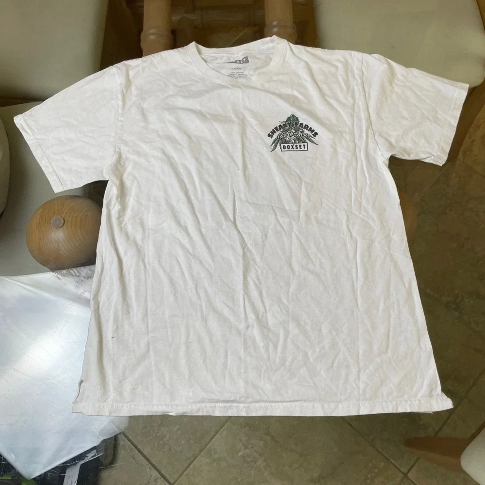 Sneaky Farms We Deliver Boxset White Graphic‎ T-Shirt Novelty Bigfoot Marijuana